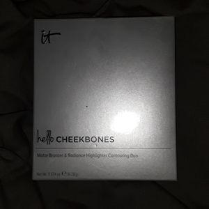 Hello Cheekbones highlighter/bronzer duo